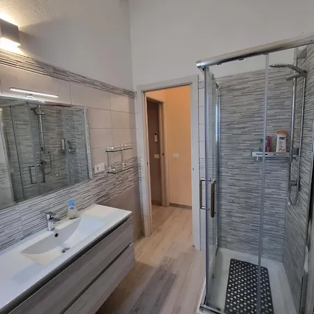 La Marina Apartman Isola Rossa