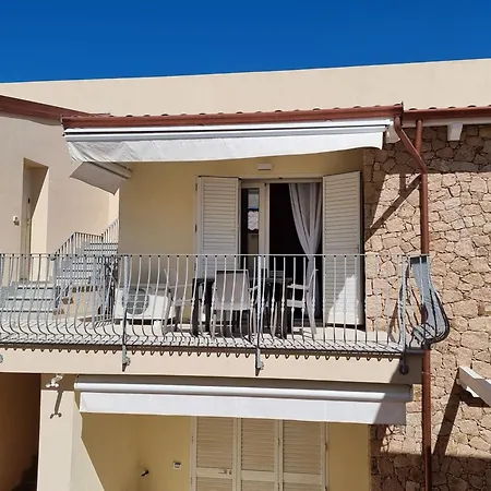 La Marina Isola Rossa (Sassari)